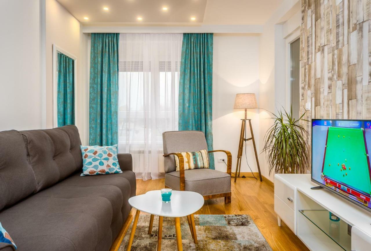 Tirena Apartment